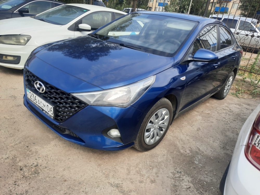 Hyundai  Accent